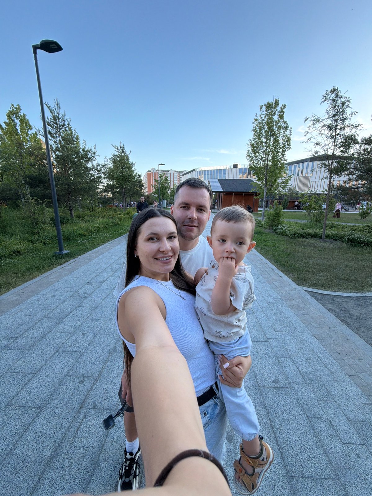 Family takes selfies in Moscow park