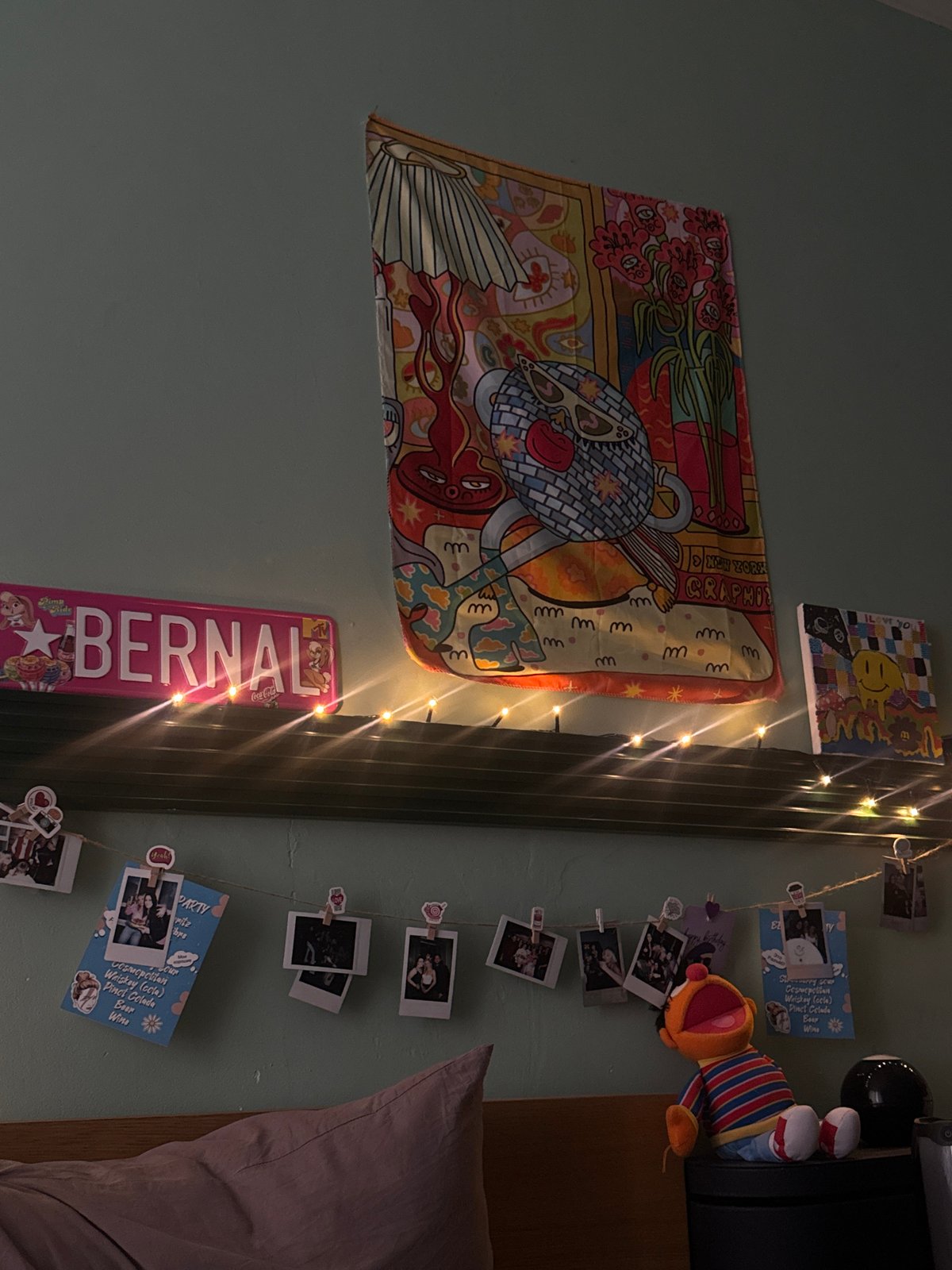 Moscow bedroom features decorated wall with tapestry and lights