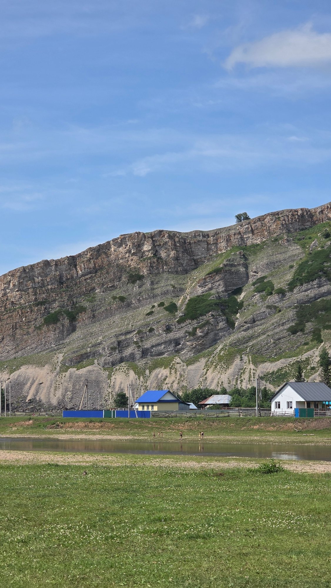 Summer day trip to Tash-Asty's river valley and rocky landscape