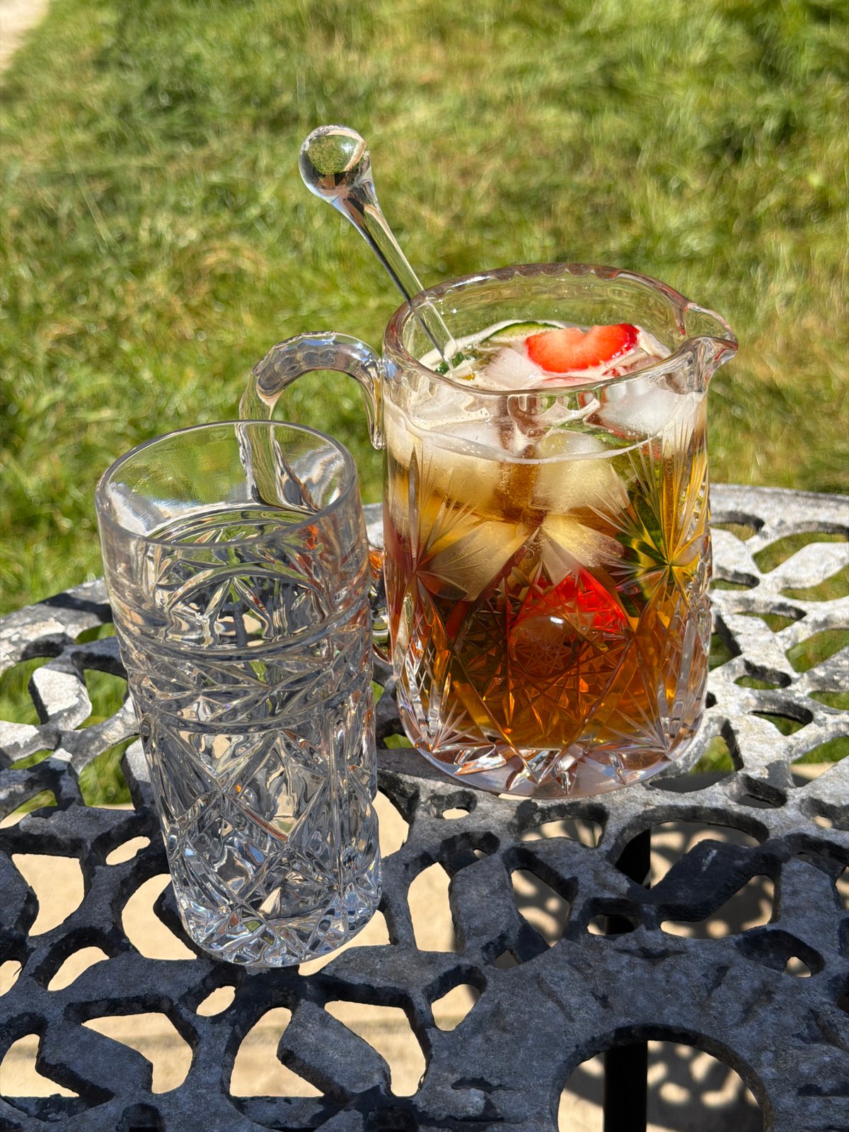 Outdoor refreshments served on decorative table in Kent district