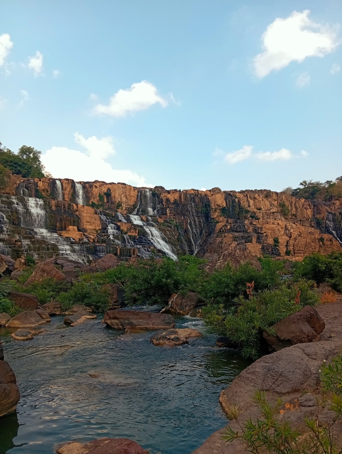 Multi-tiered waterfall documented in Tân Phú, Vietnam