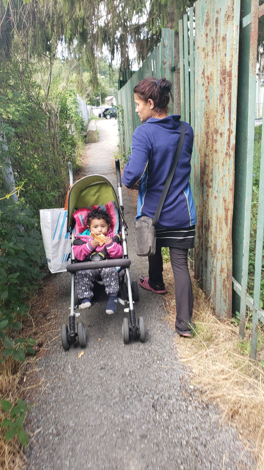 Morning riverside walk through Prešov's greenery and streets