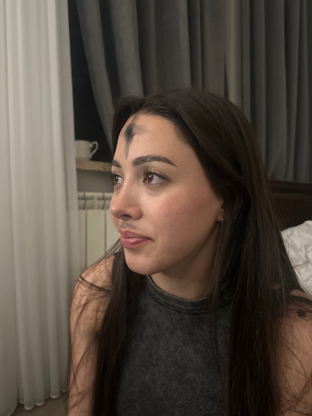 Woman in gray tank top spotted in Yerevan
