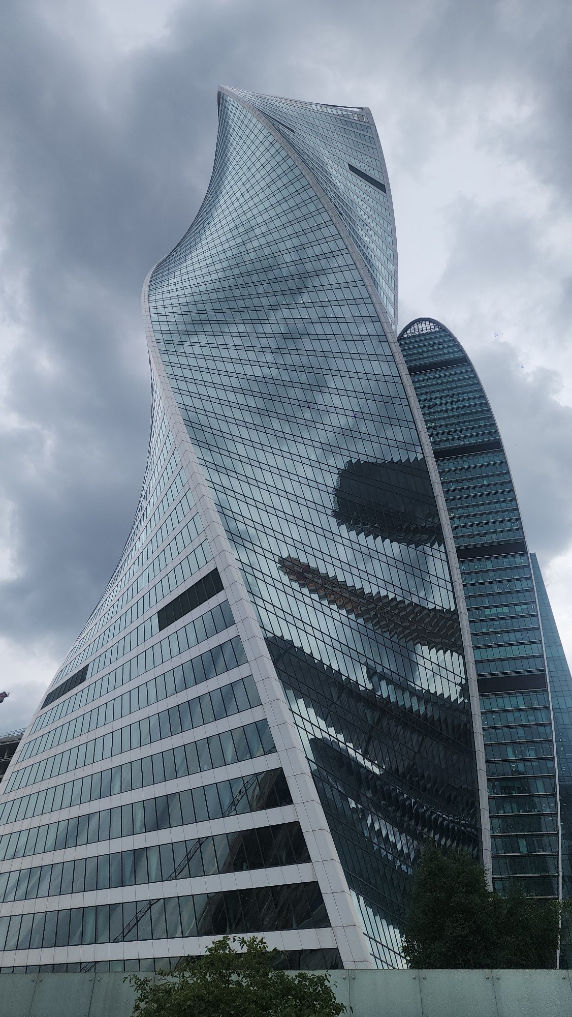 Modern Russian plaza: bold architecture, no-skate signs, foot traffic