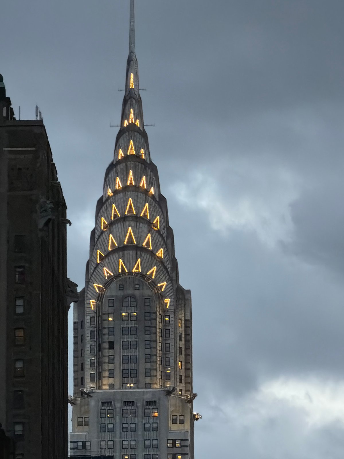 Manhattan skyscrapers photographed on overcast April evening