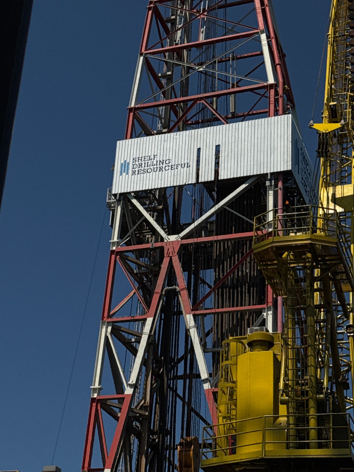 Up close with an offshore drilling rig in Italian waters