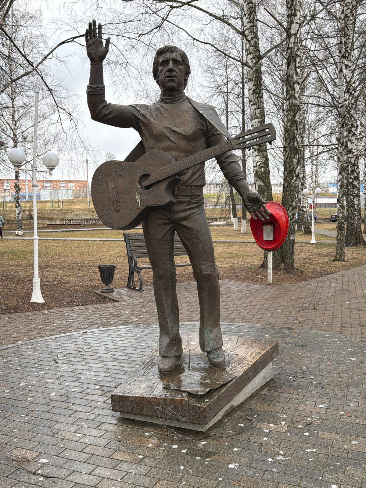 Urban scenes documented in Votkinsk, Russia over 10-minute span