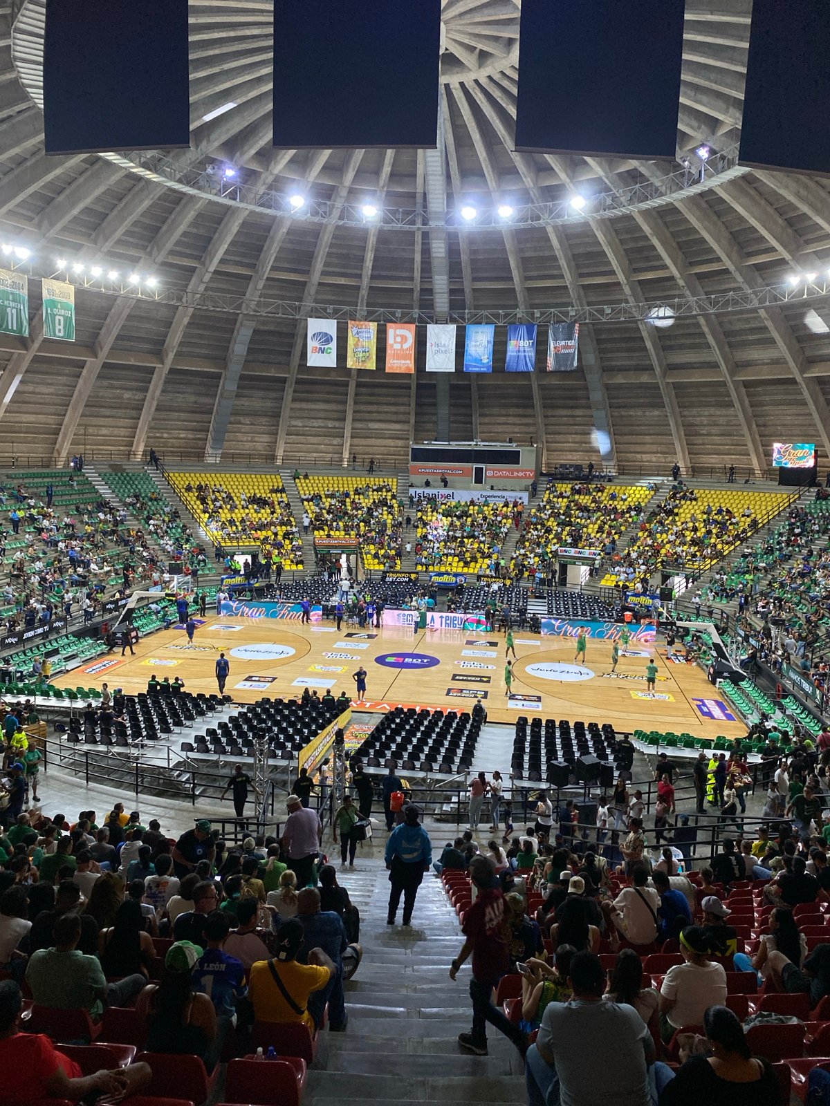Sports events draw crowds to La Asunción arena complex