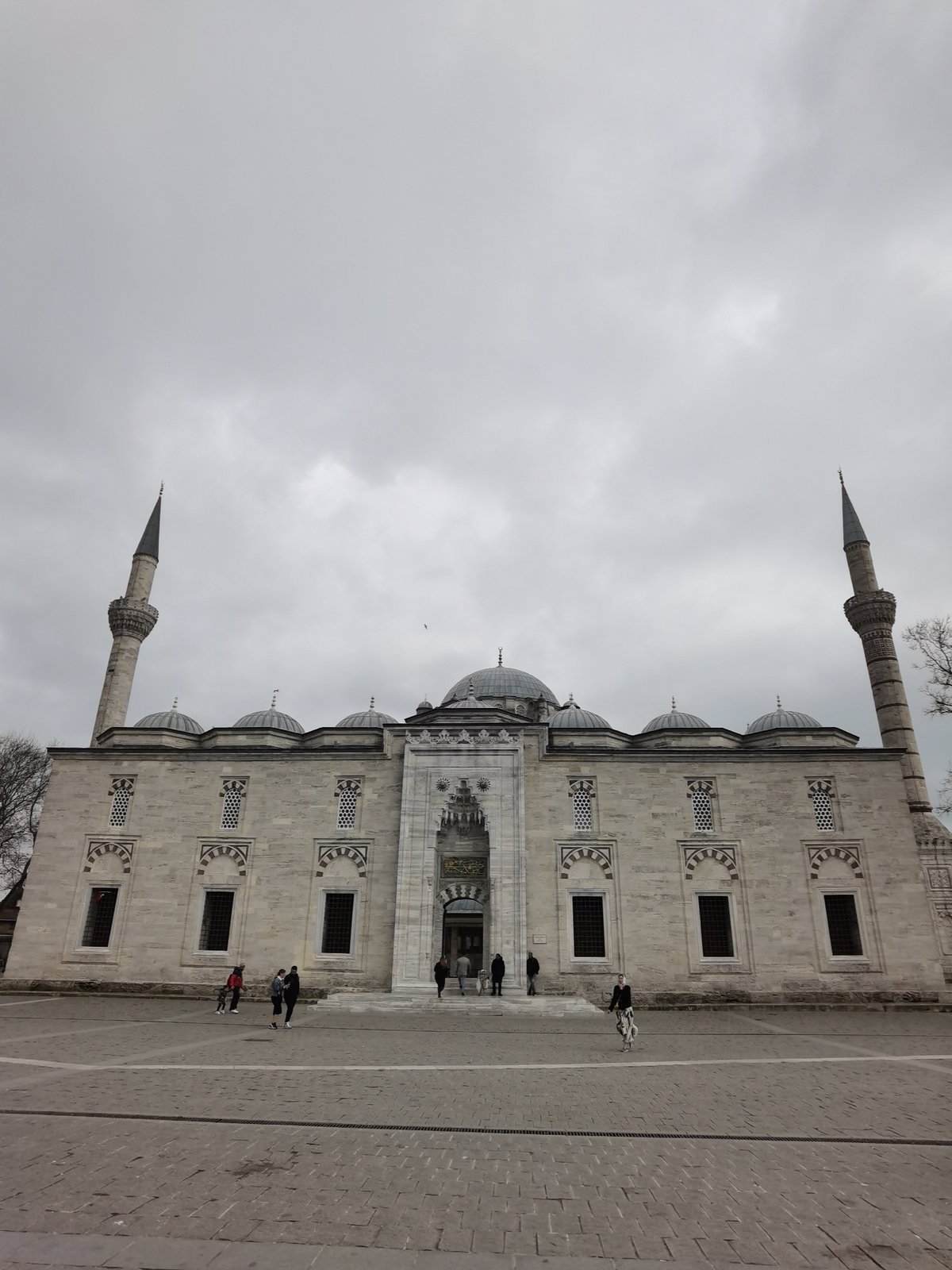 Istanbul street scenes include bridal display, sidewalk guitar performance