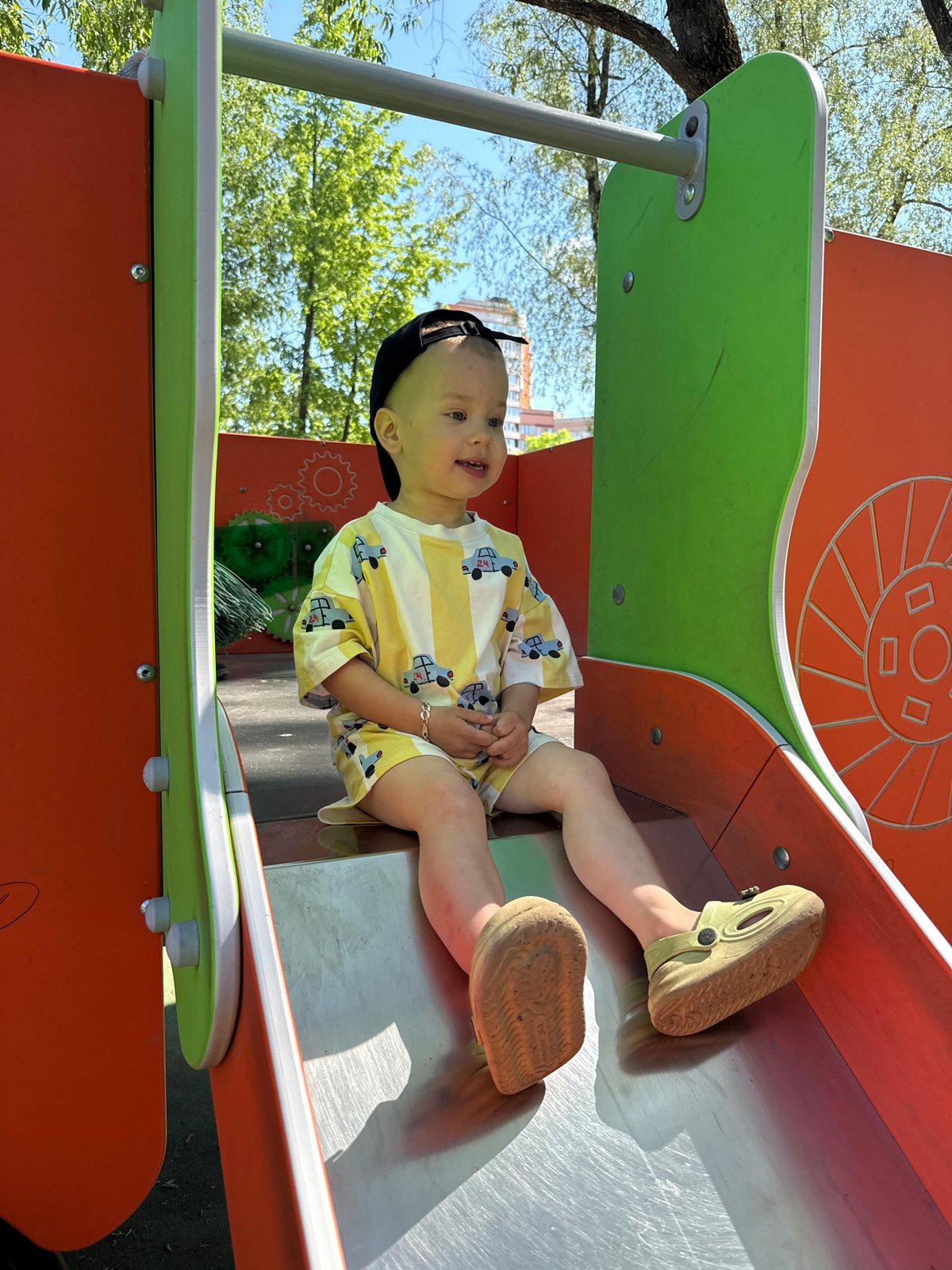 Morning playground activity observed in Шебунино, Russia