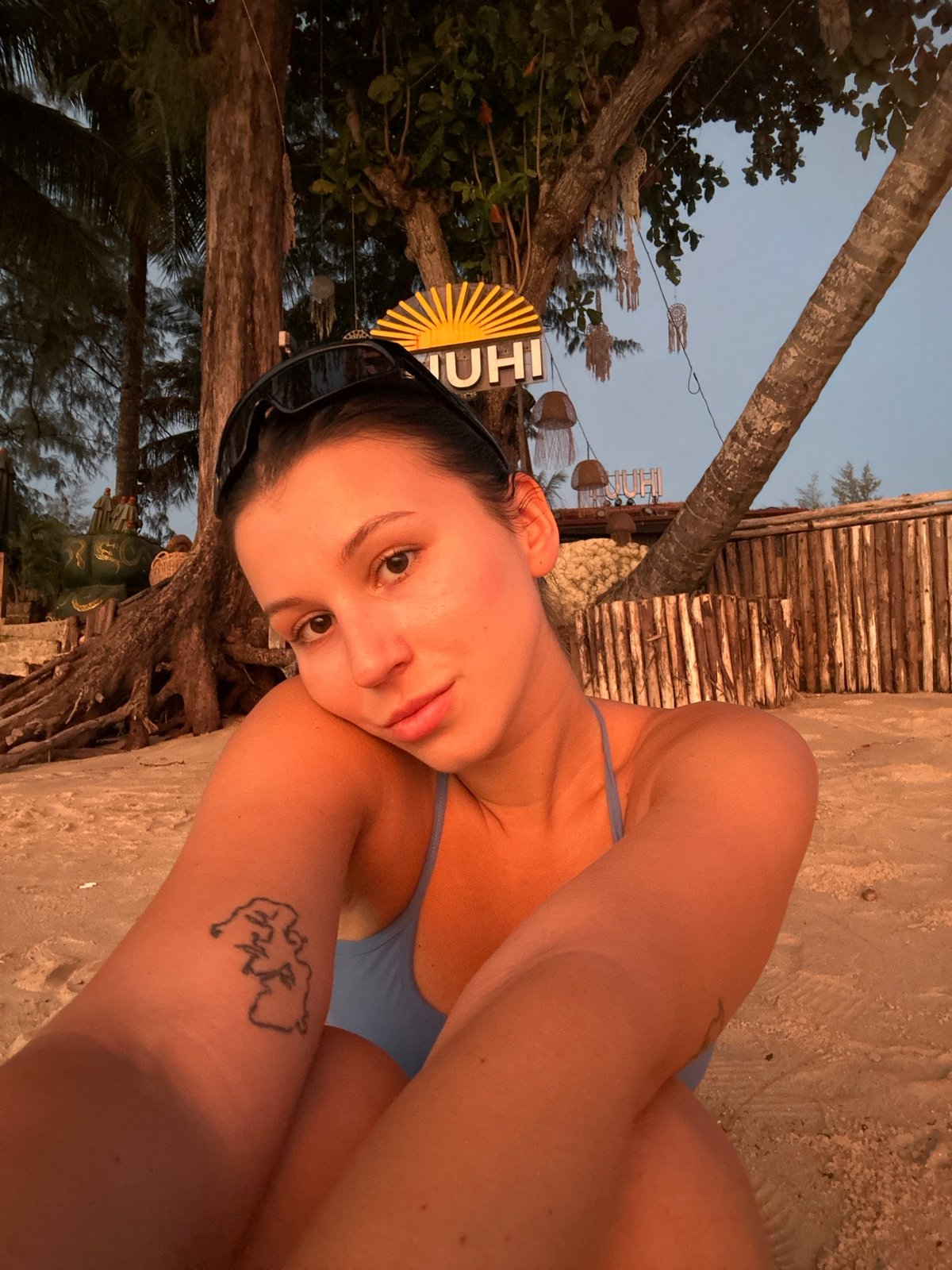 Lazy beach afternoon and sunset skies in Choeng Thale