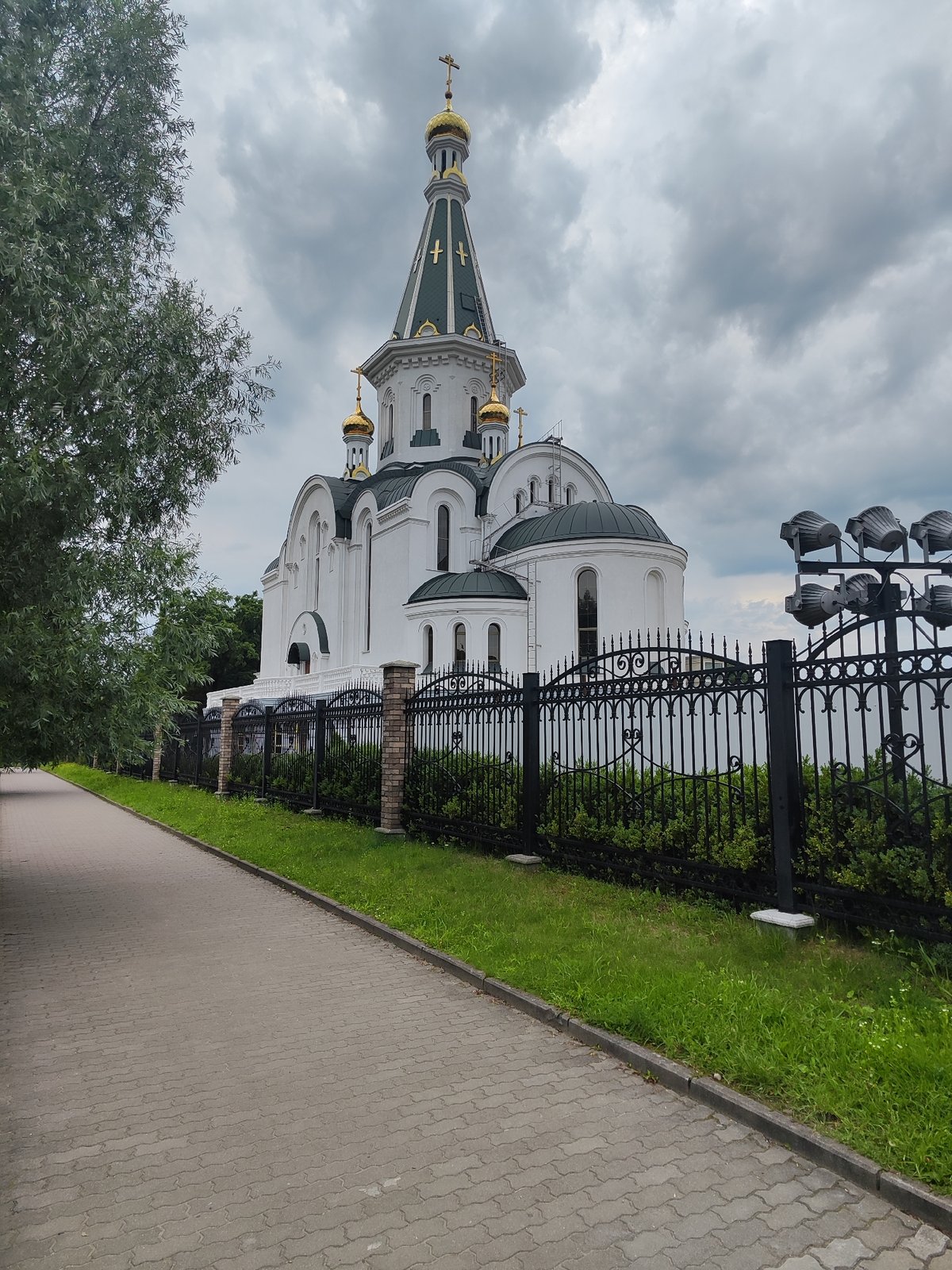 Exploring Kaliningrad's historic architecture, parks, and gardens