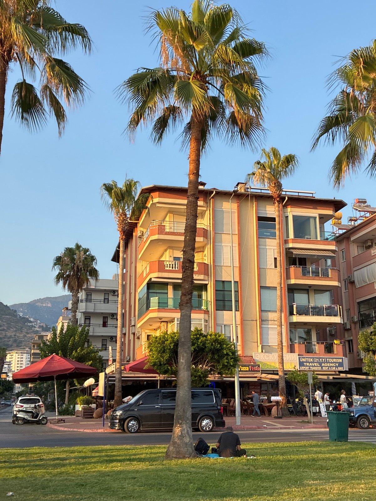 Alanya beachfront: street art, sculptures, and seaside architecture
