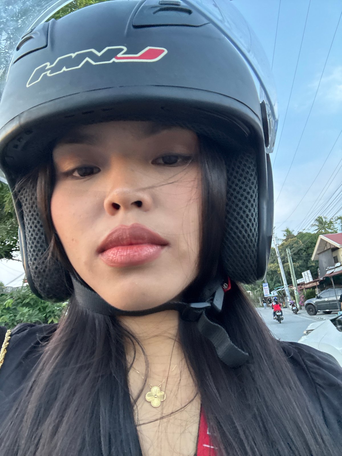 Woman in motorcycle helmet observed in Davao City