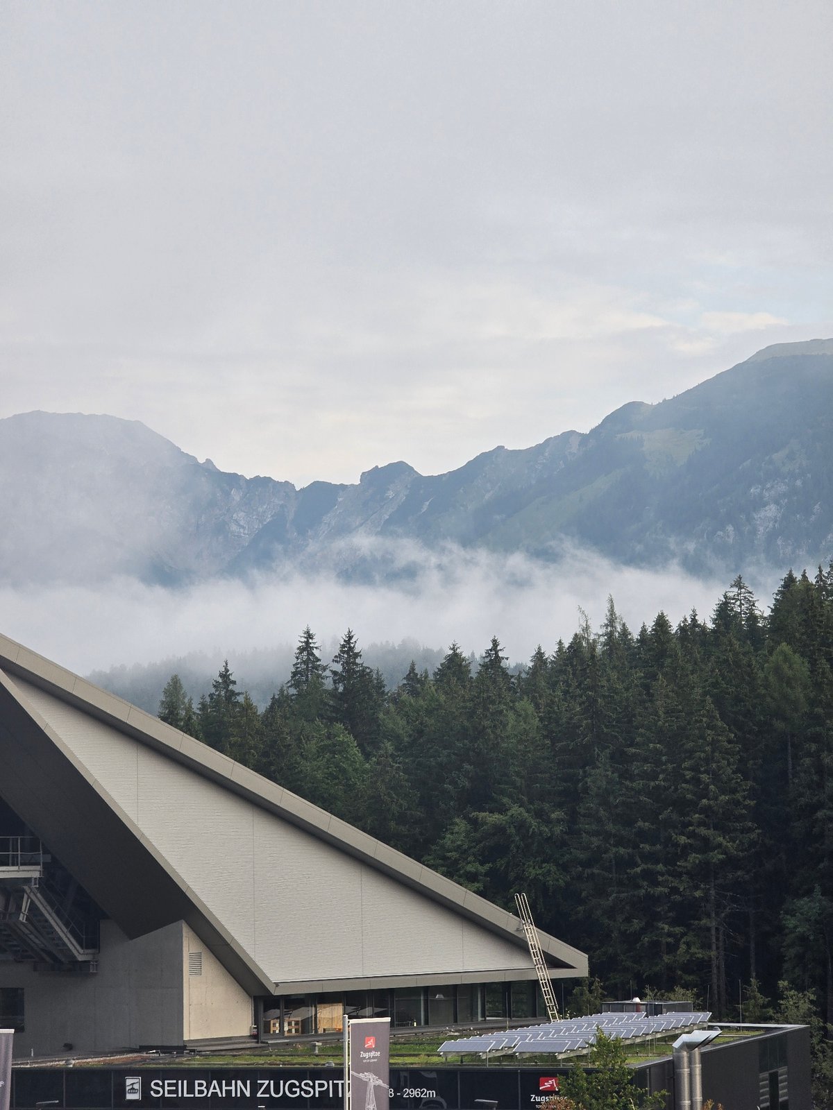 Foggy morning at the Zugspitze cable car station, Grainau