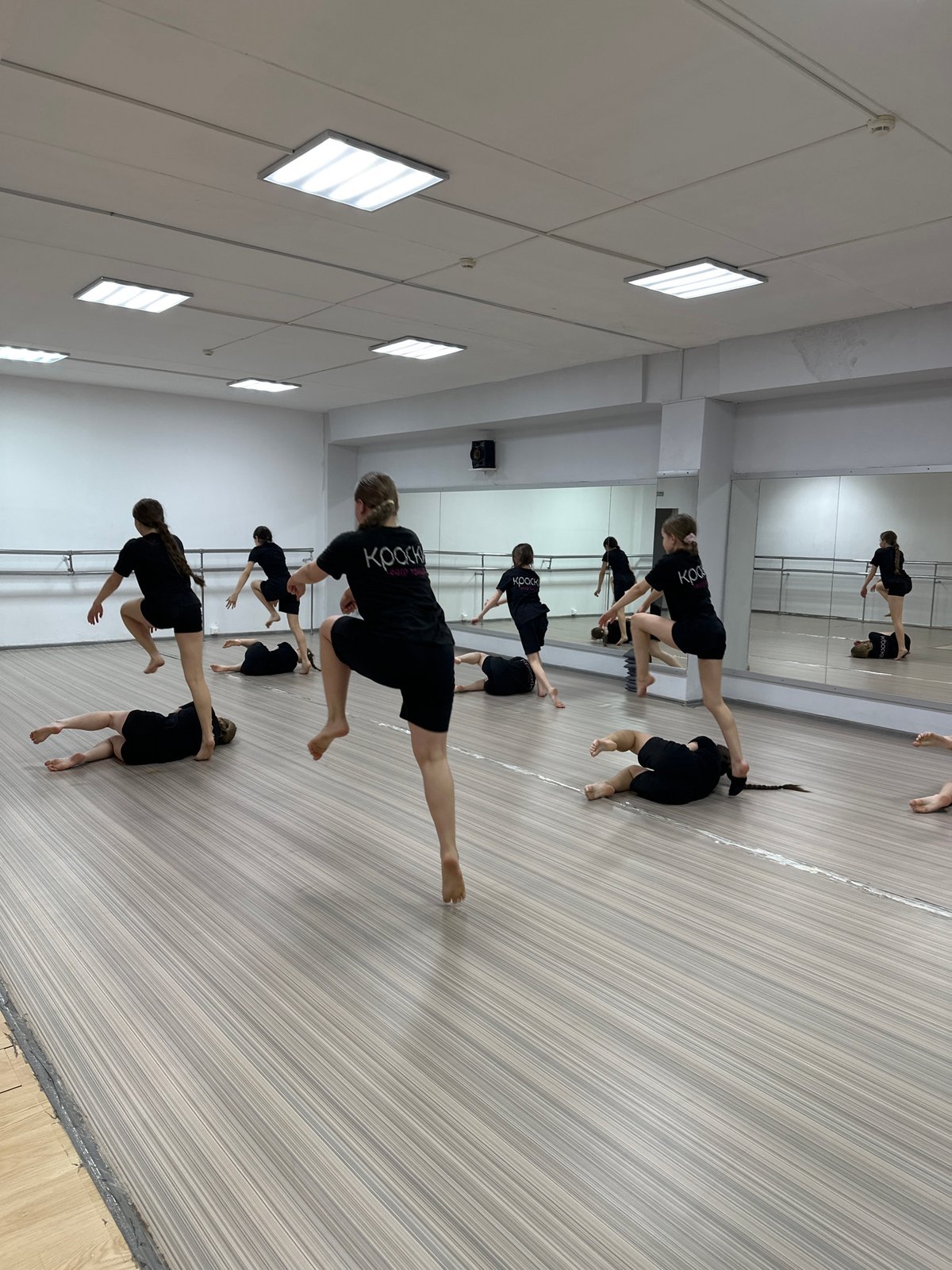 Dance rehearsal captured at Votkinsk studio