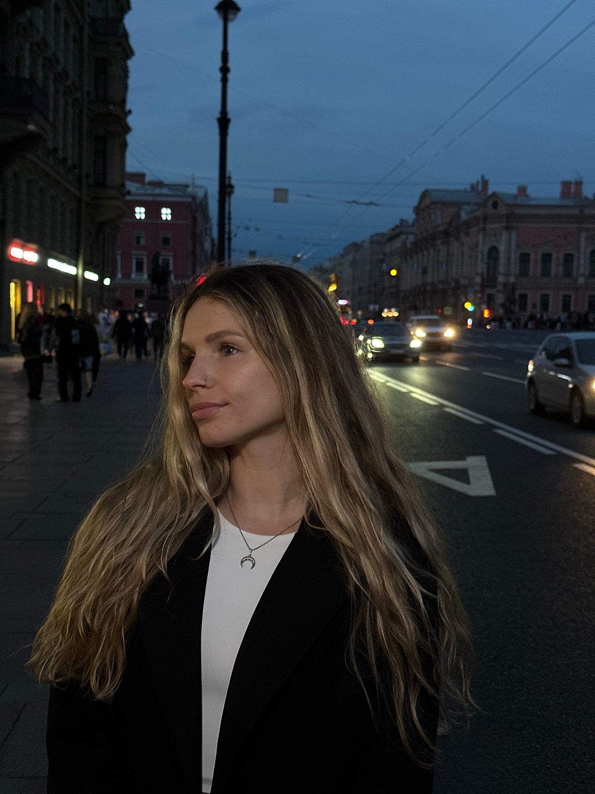 Evening stroll through Saint Petersburg's lit-up canal streets