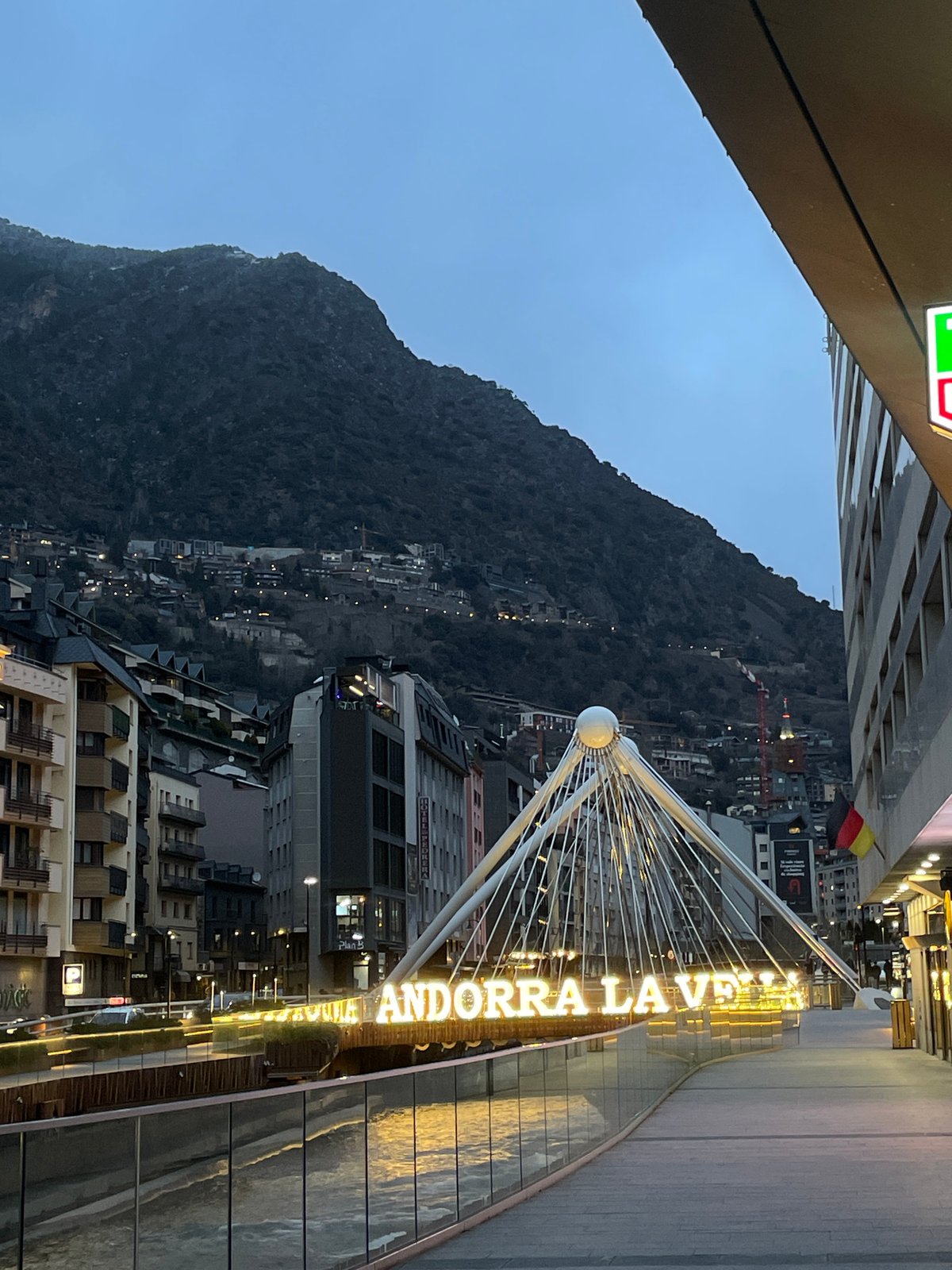 Evening sightseeing tour captures Andorra la Vella landmarks