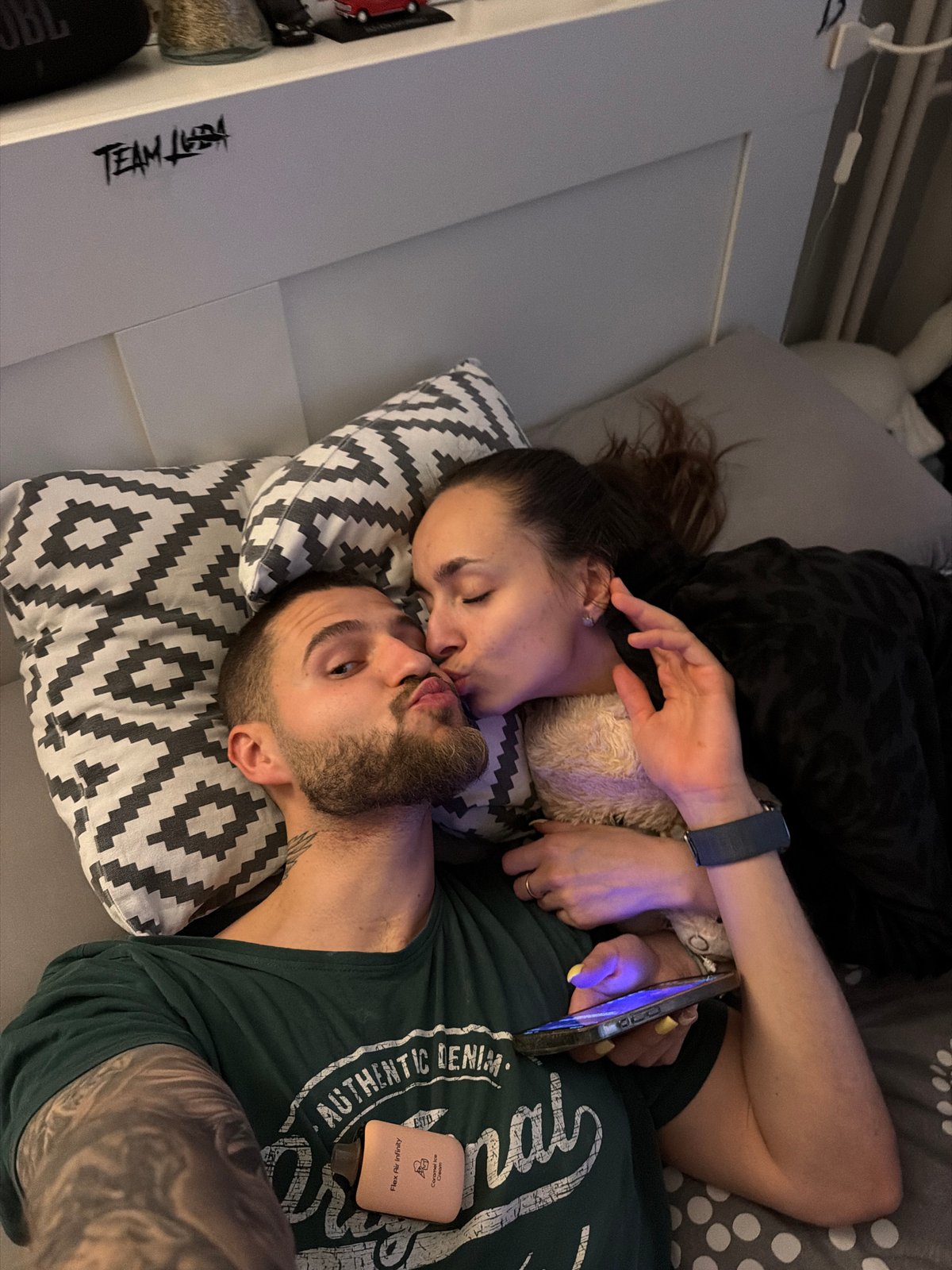 Couple shares intimate moment in Sofia residence