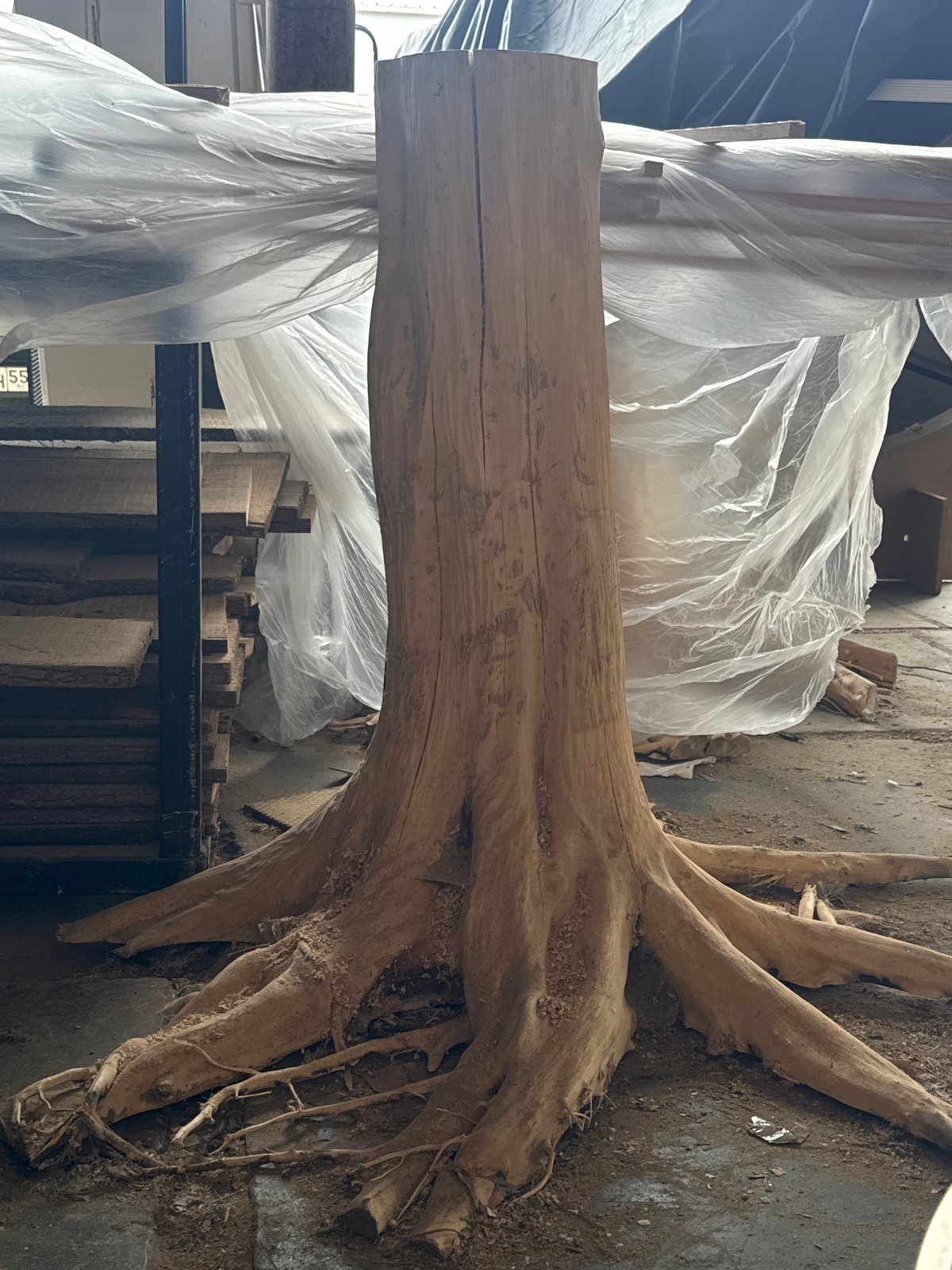 Kolomna workshop blends woodworking with decorative craft production
