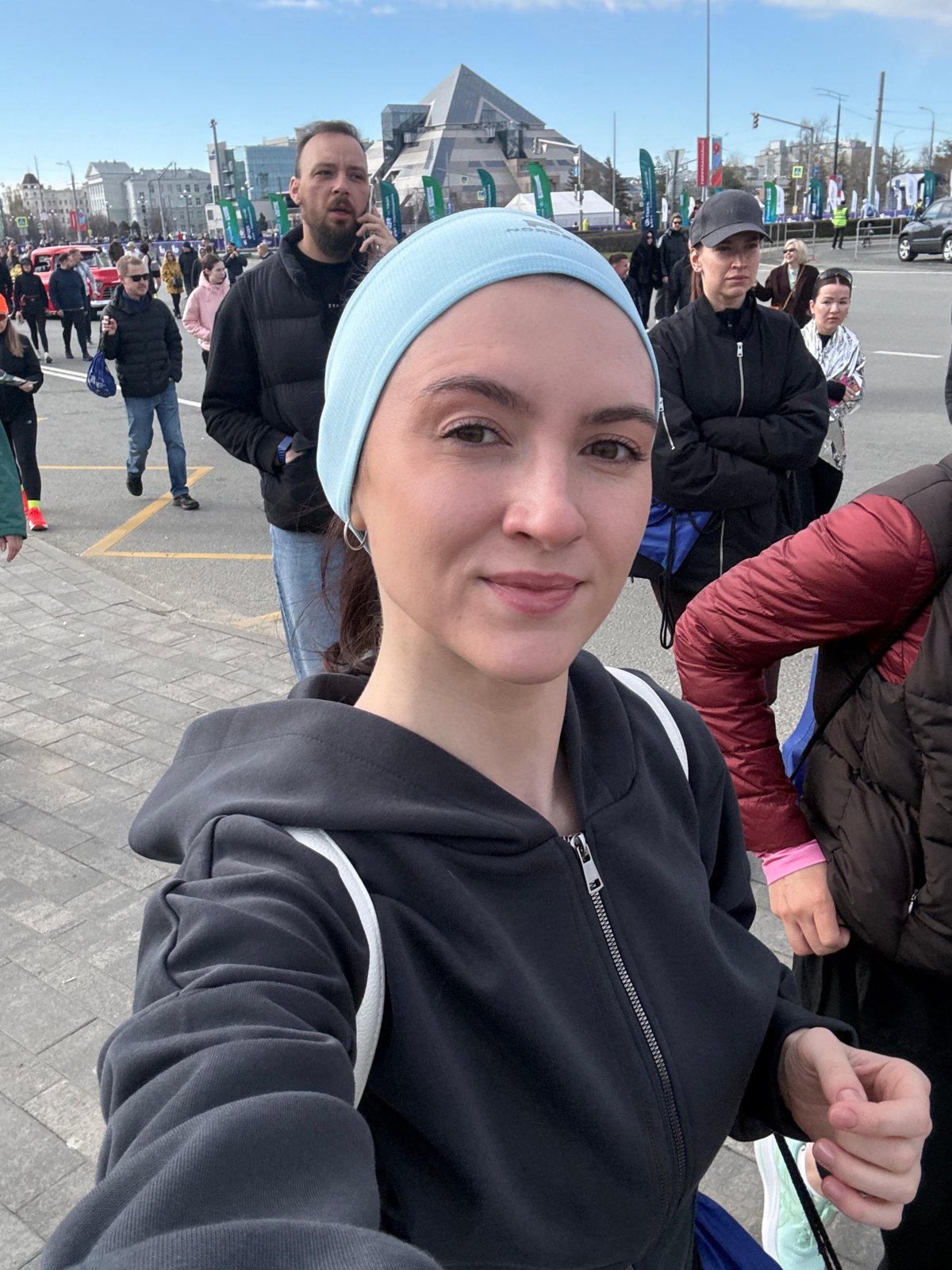 Early morning selfie and banana truck spotted in Kazan