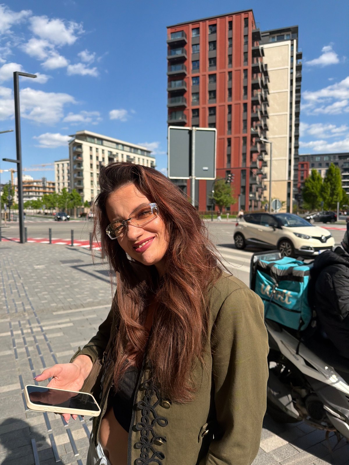 Casual portraits and street scenes captured in Belgrade