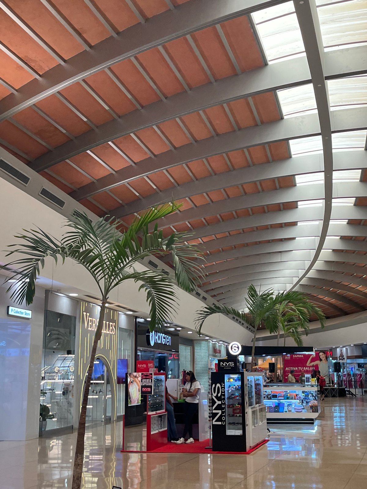 Shopping mall interior documented in Pampatar, Venezuela