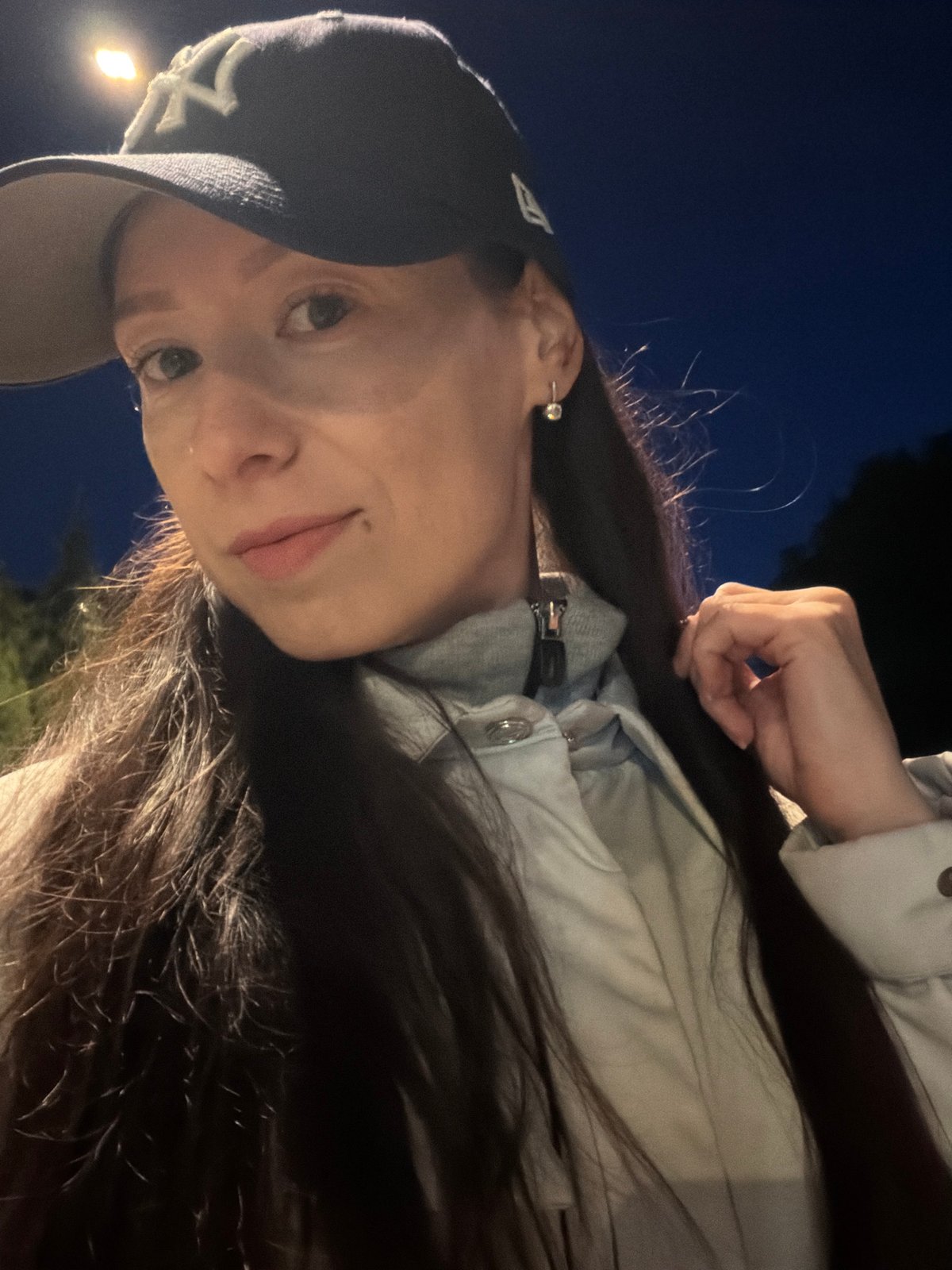 Evening stroll documented through nighttime Tujmazy, Russia streets