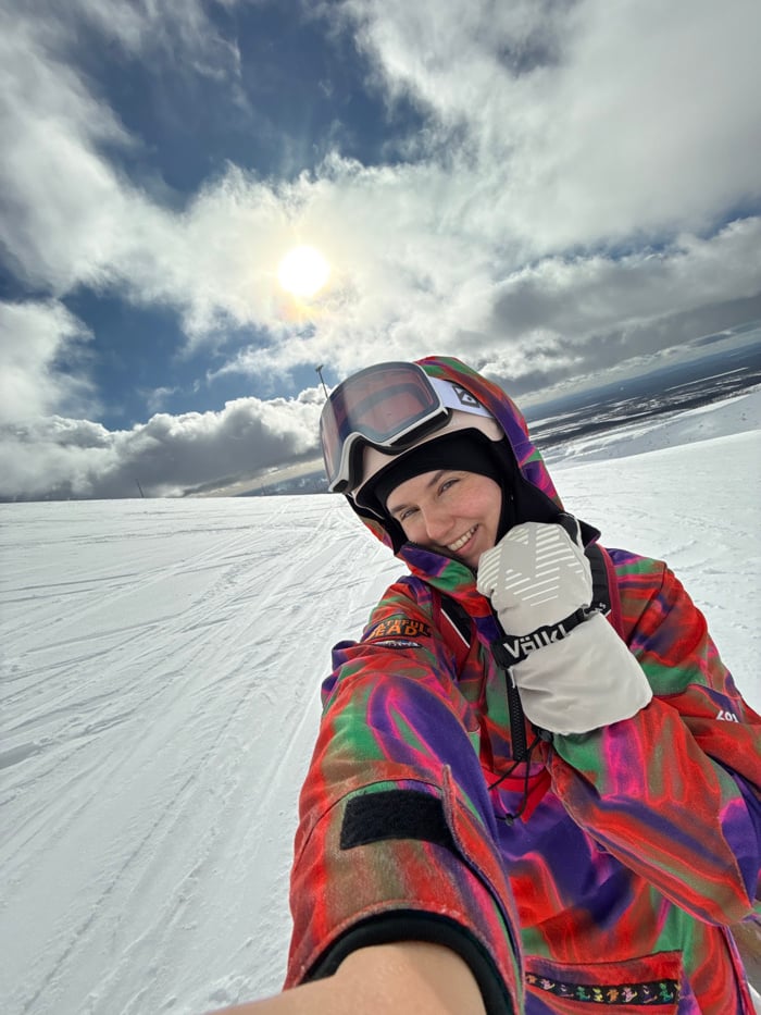 Skier documents morning session at Russian Arctic ski resort