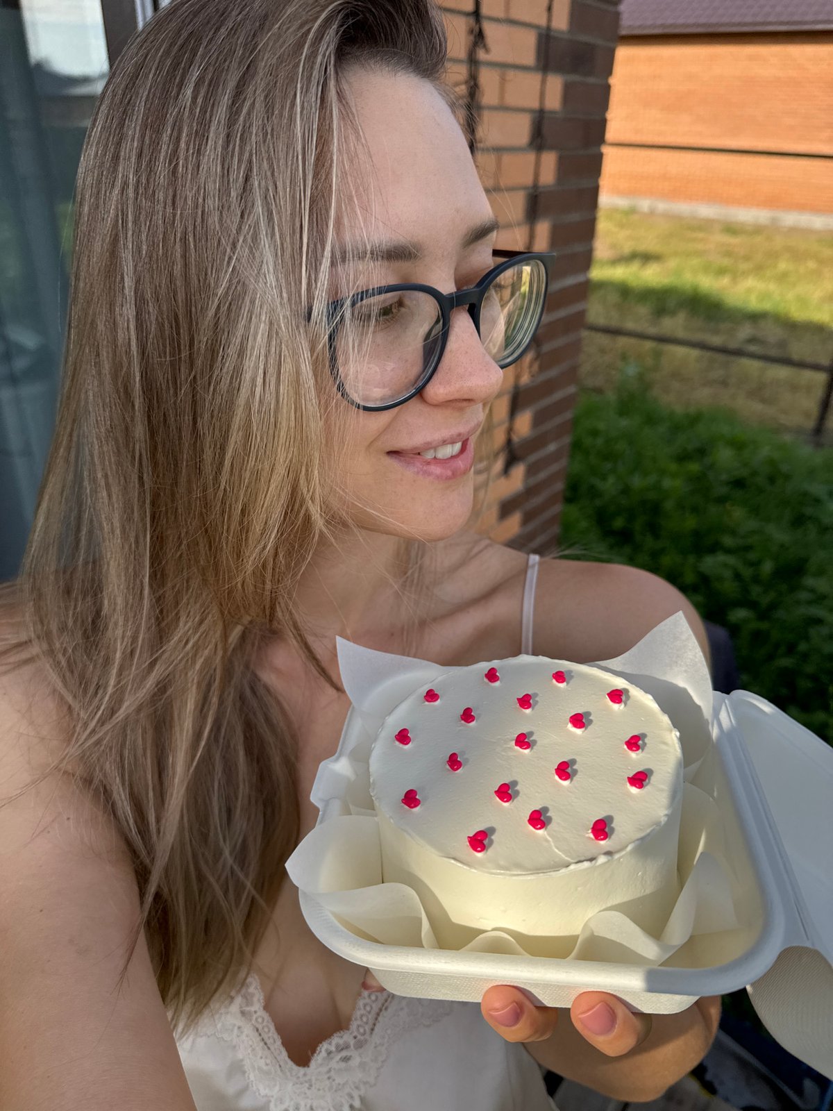 Outdoor birthday cake moment in Chaikovsky, Russia