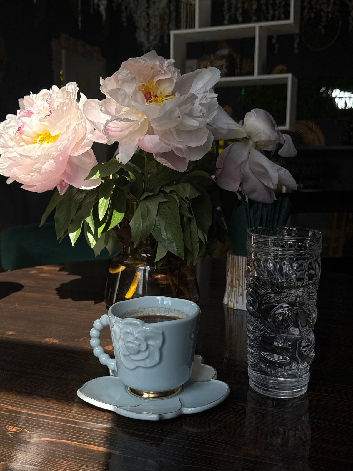Peony arrangement spotted in Krasnodar café interior