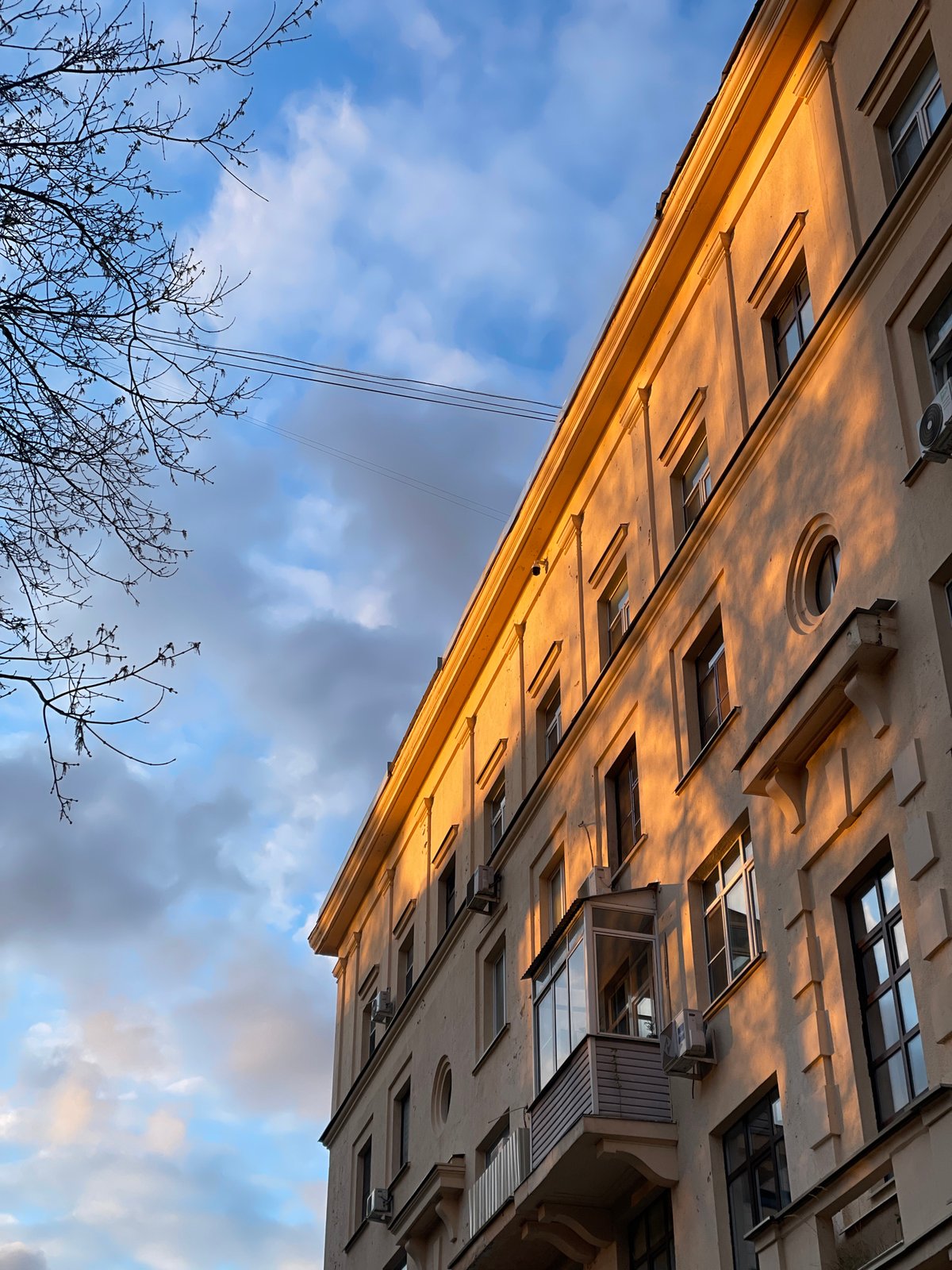 Golden hour urban scenes documented in Khimki, Russia