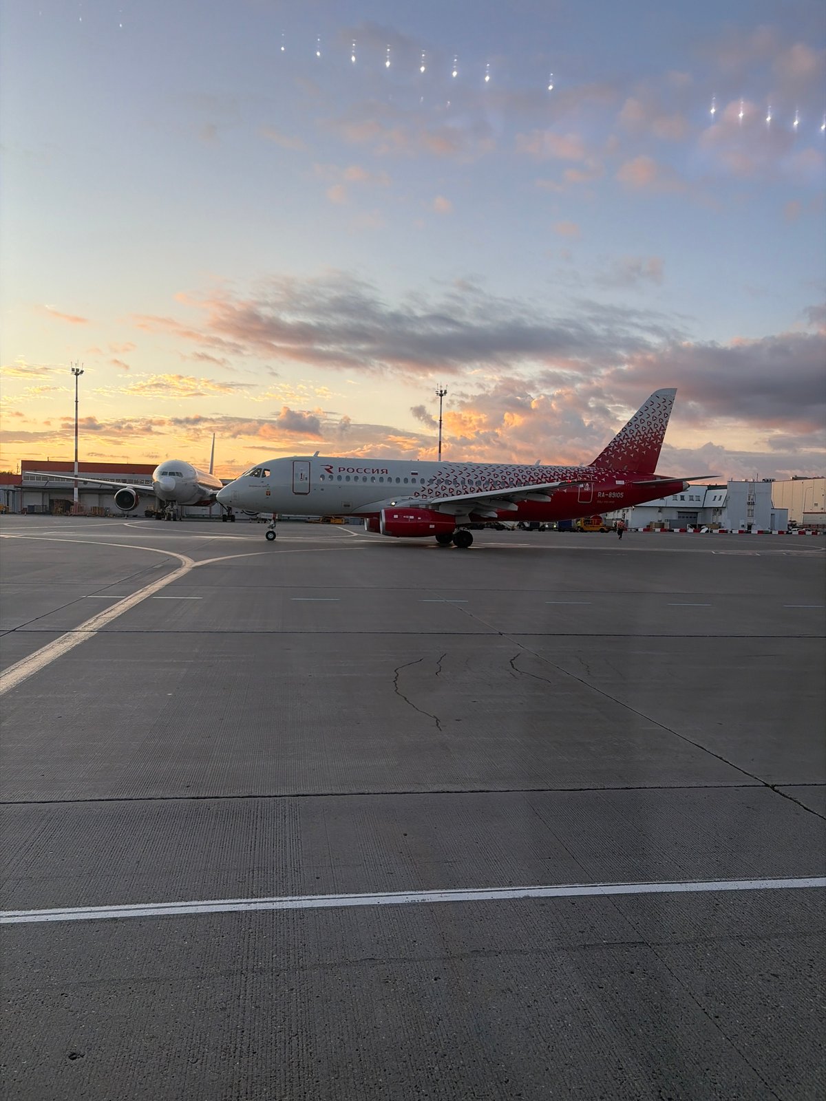 Sunset at Khimki airport and reservoir views