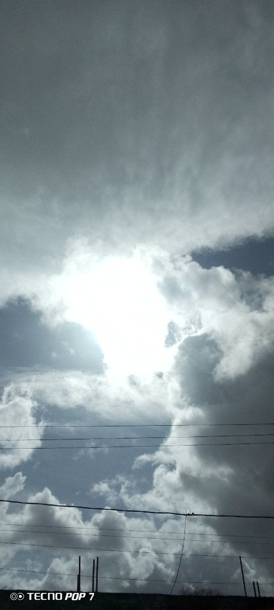 Dramatic sky conditions documented in Altagracia, Venezuela over two hours