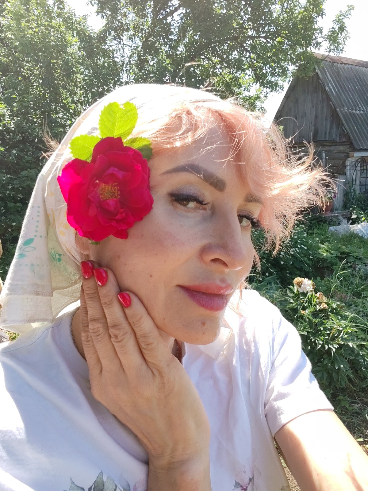 Garden morning in Chaikovsky: flowers, firewood, and greenhouse work