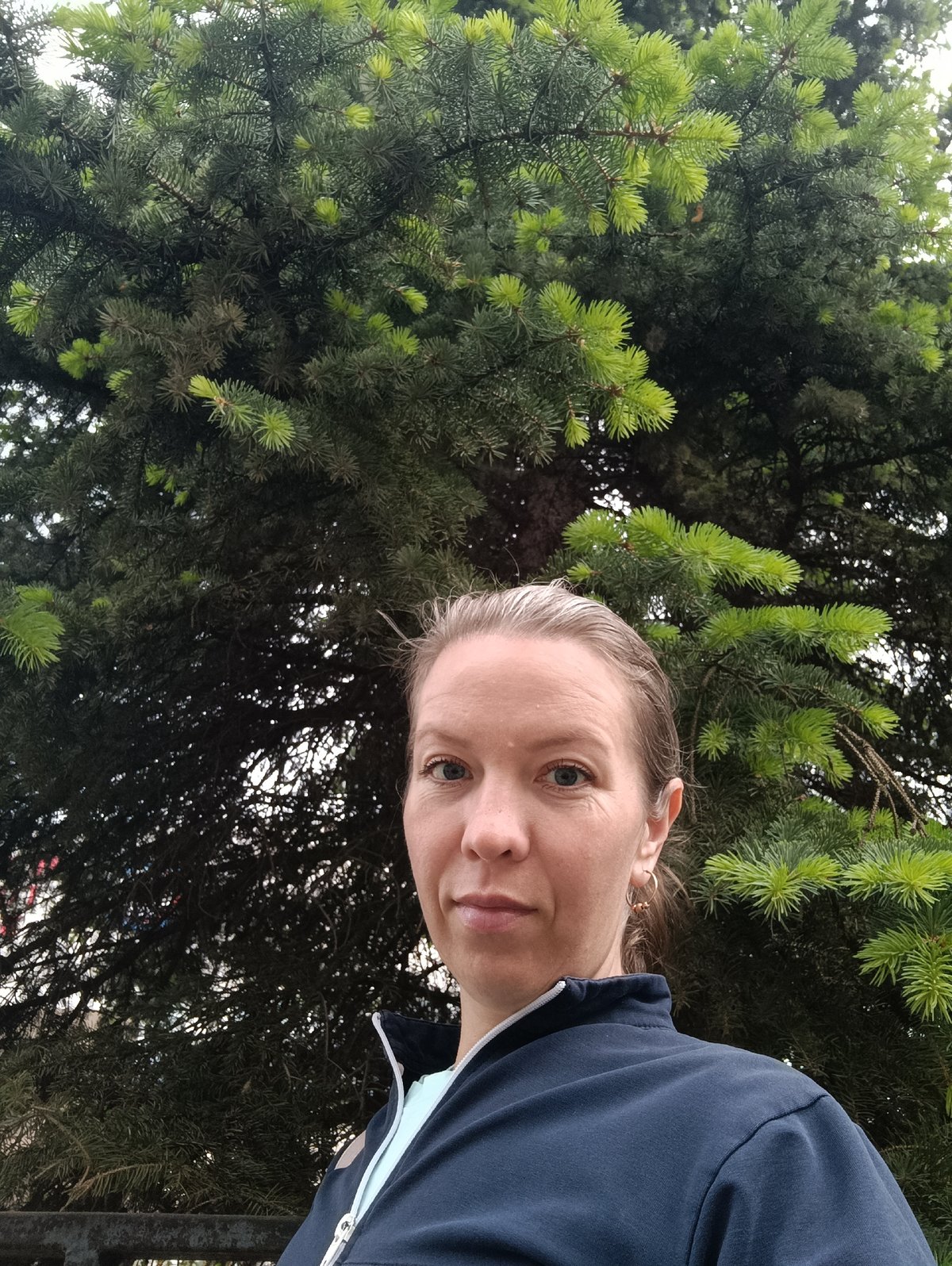 Hospital dialysis scenes and outdoor moments documented in Chaikovsky