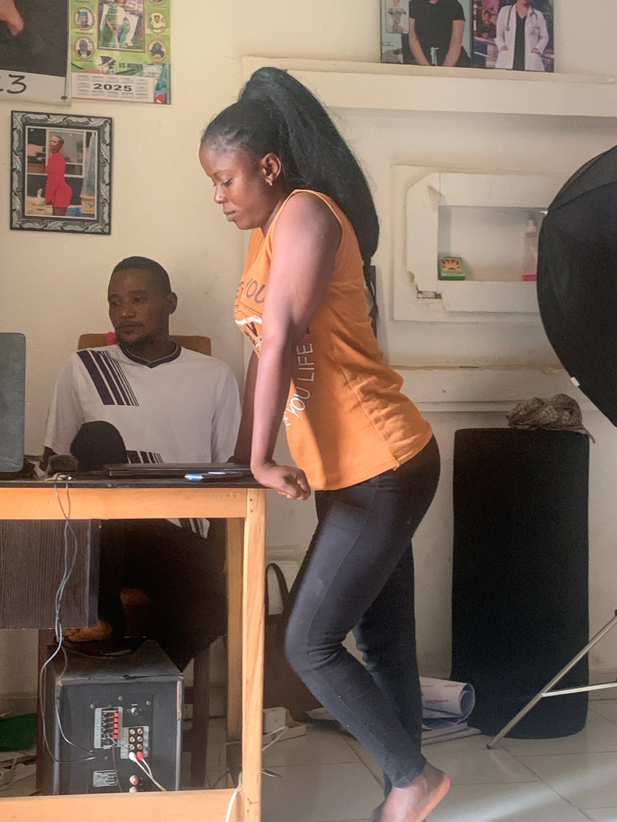 Behind-the-scenes of a photo and makeup session in Akwanga