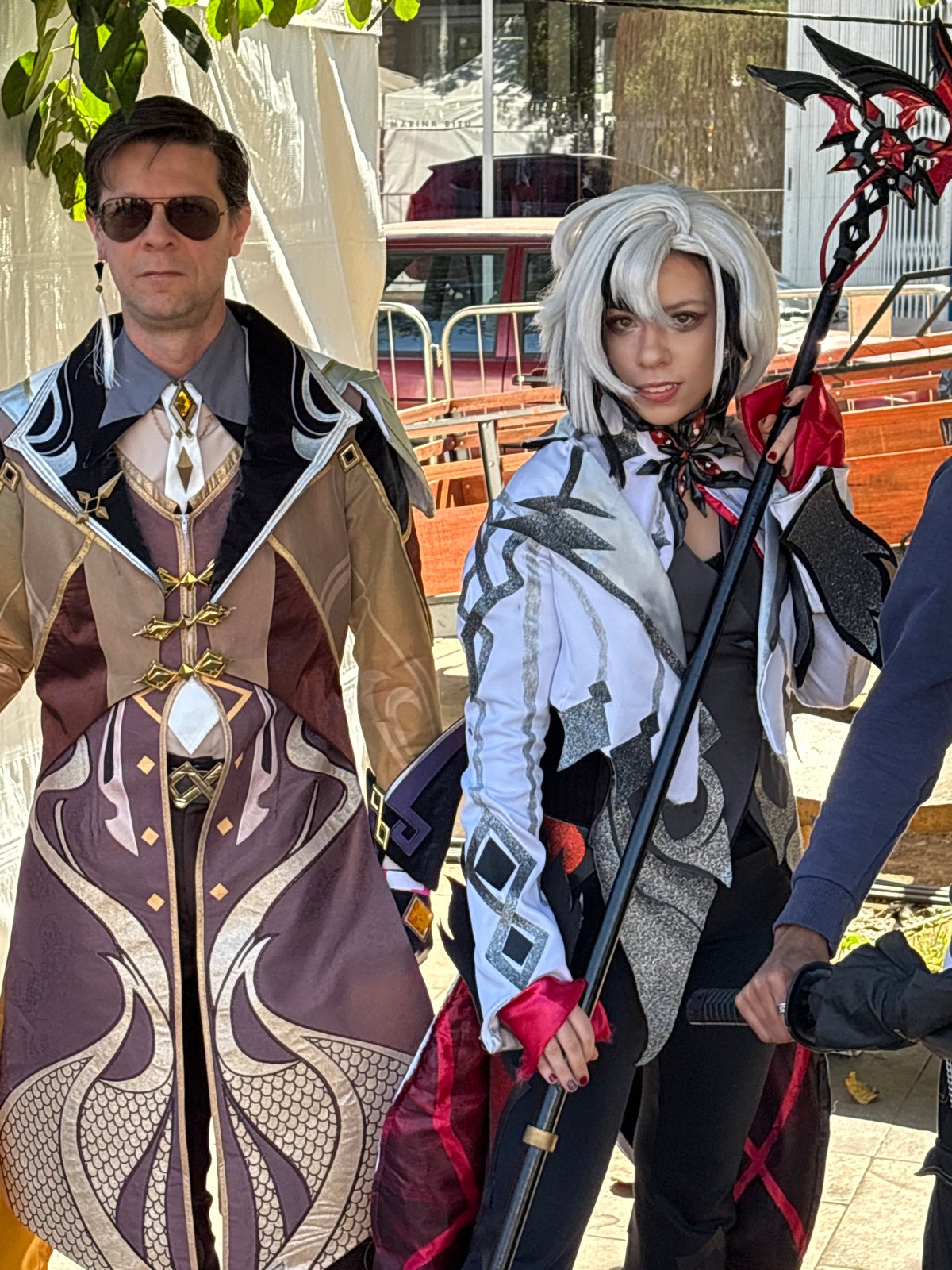 Cosplay and dancing at an outdoor event in São Paulo
