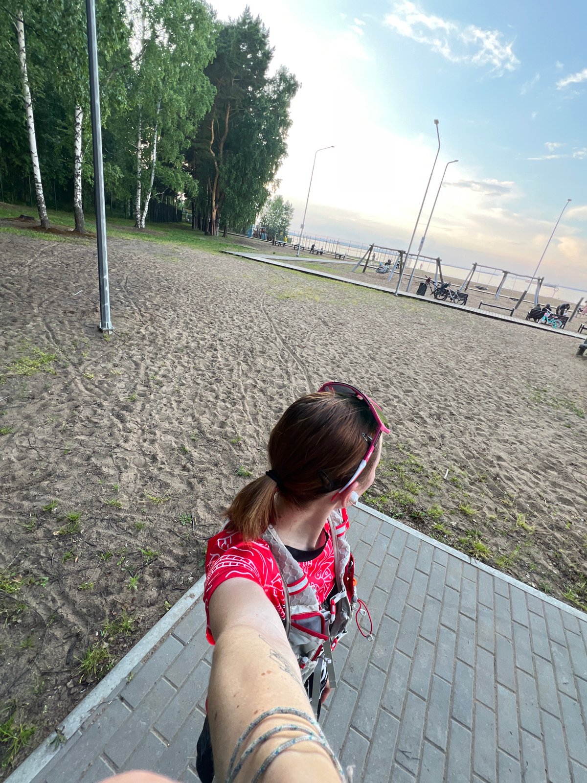Quiet day in Chaikovsky with cat, waterfront walks, sunset