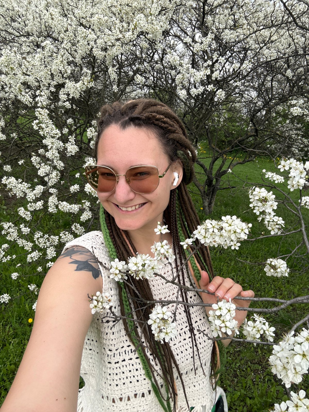 Spring morning brings blooms, wildlife, and peaceful moments