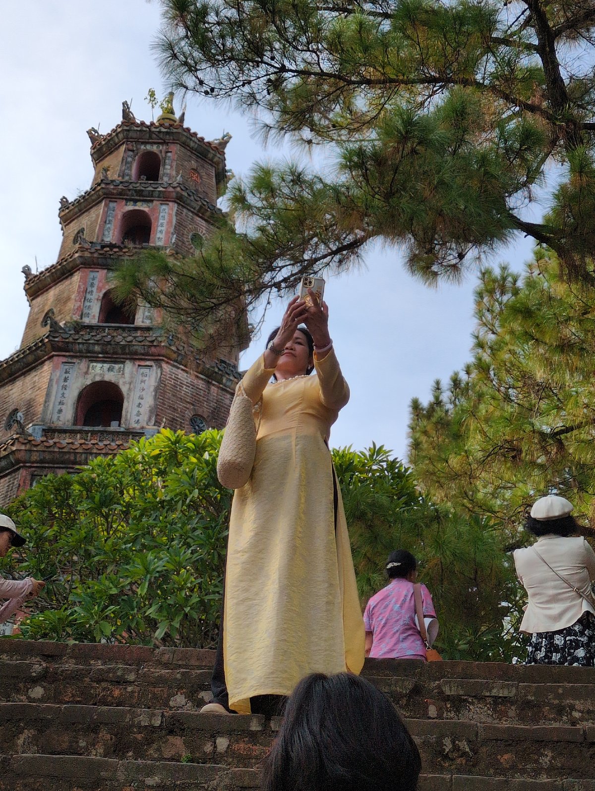 Morning visit to Thiên Mụ Pagoda, Huế, Vietnam