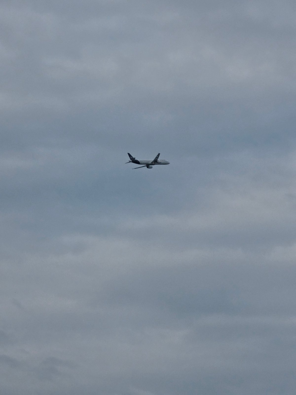 Early morning traffic at Frankfurt Airport, multiple carriers on the move