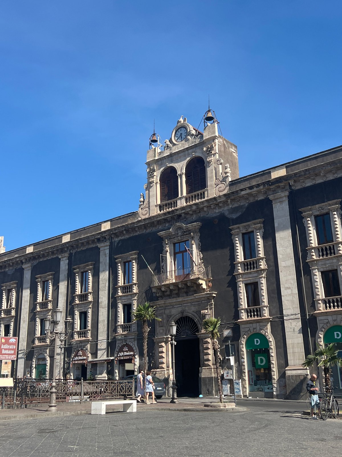 Morning exploration of Catania's baroque architecture and urban landscapes