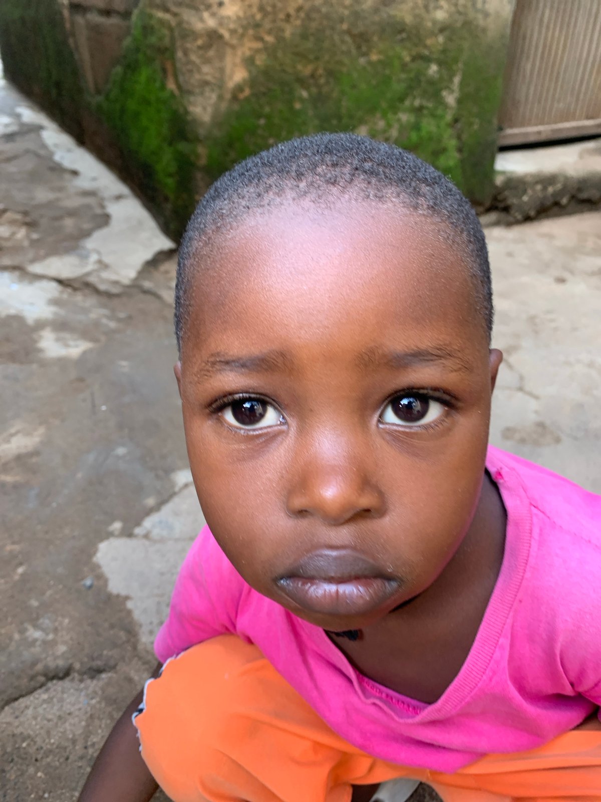 Everyday life on the streets and paths of Jos, Nigeria