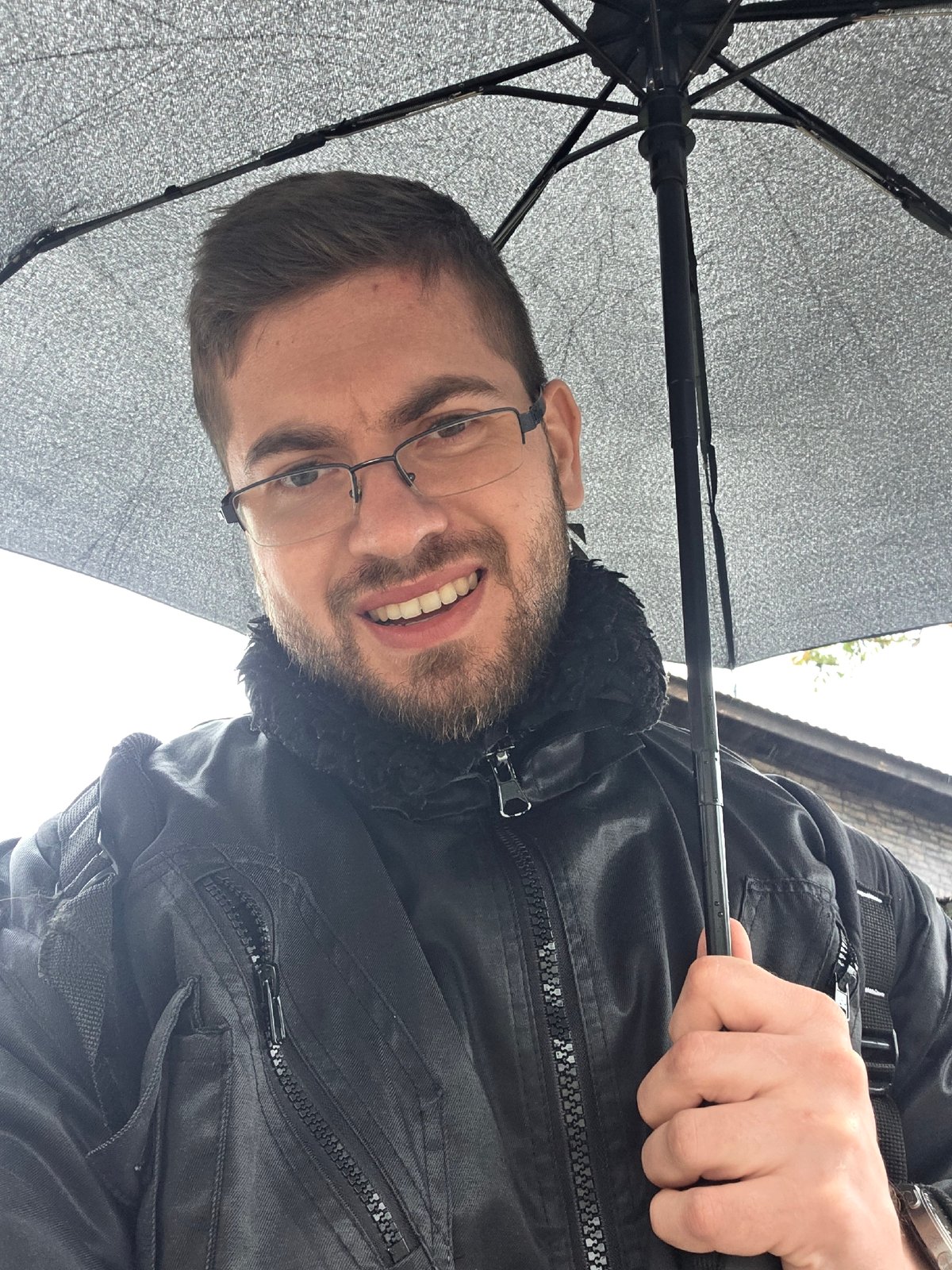 Man documents rainy afternoon moments around Plovdiv, Bulgaria