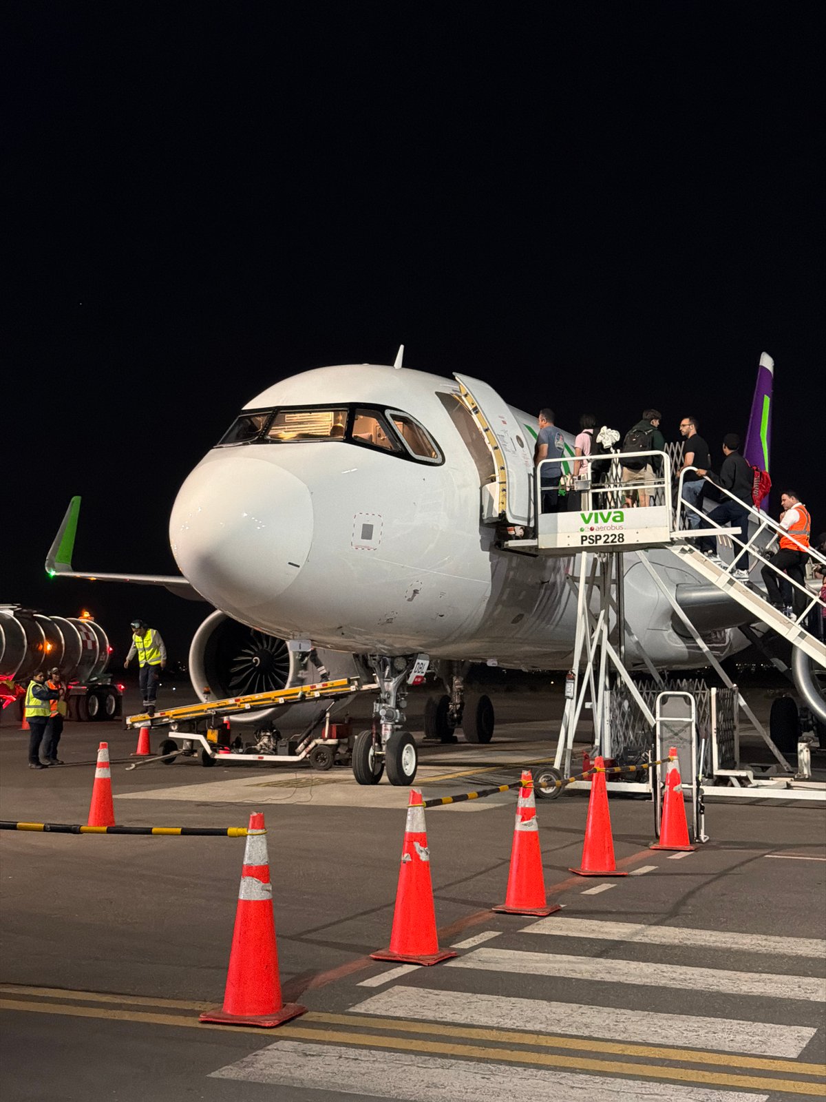 Early morning flight operations documented at Huejotzingo airport