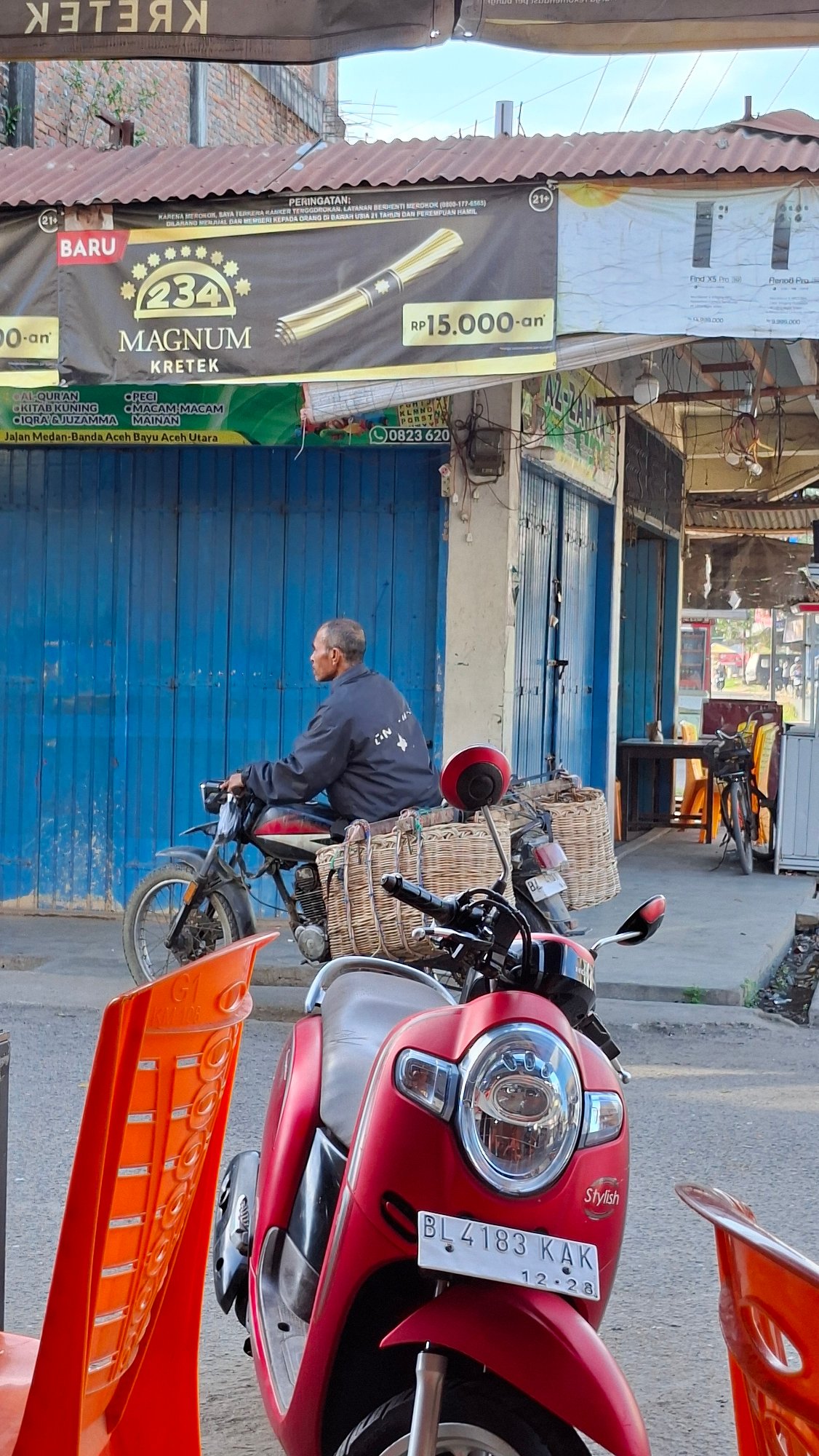 Street life and local food in Keudebayu, Indonesia