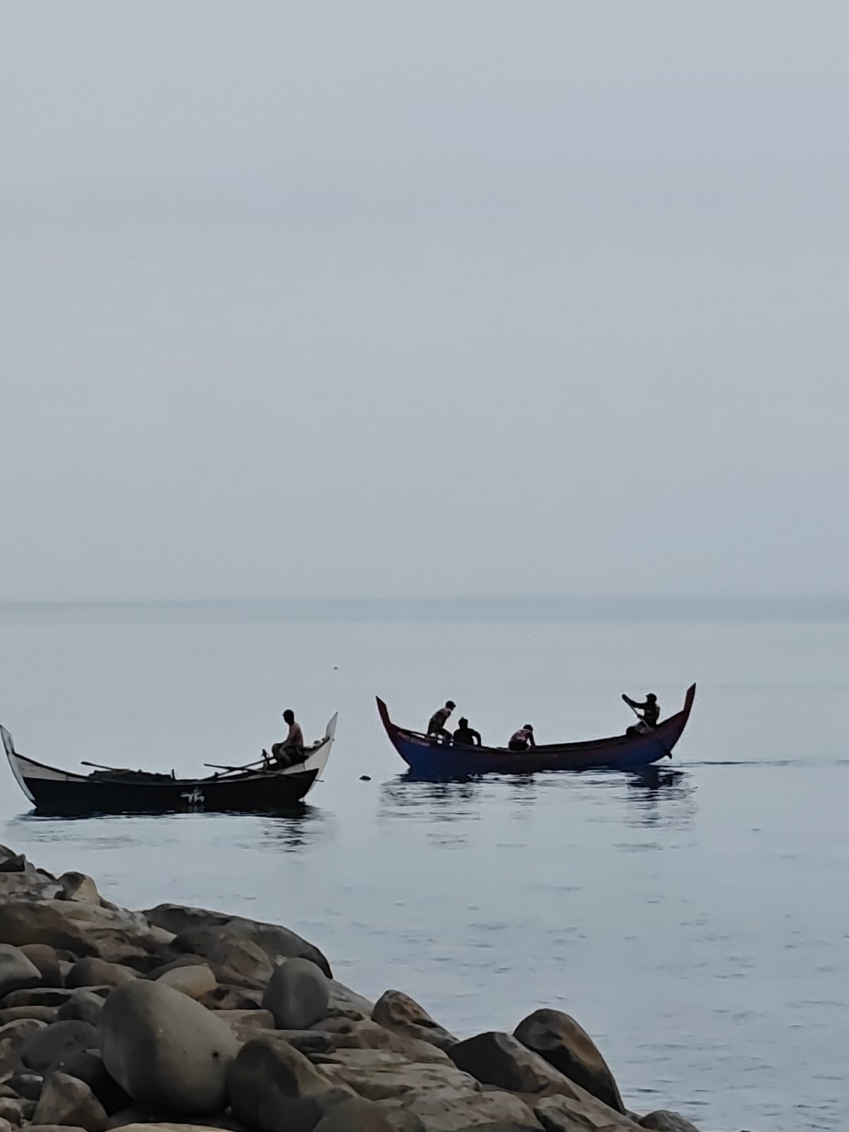 Serene dawn moments documented along Lhokseumawe coastline