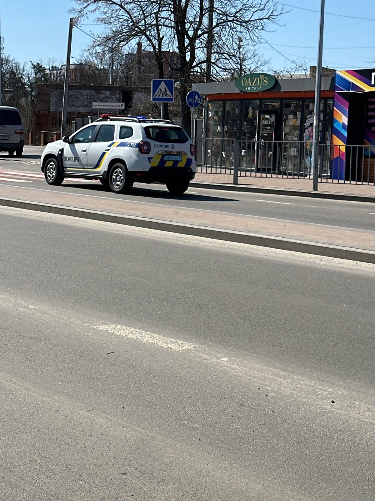 Routine street activity captured in Irpin, Ukraine