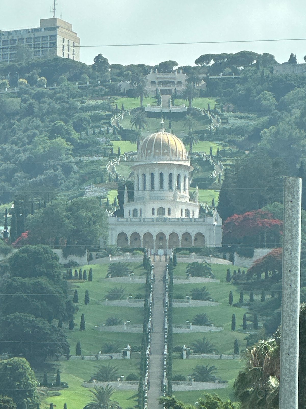 Street-level views of Haifa's Baháʼí World Centre and surroundings